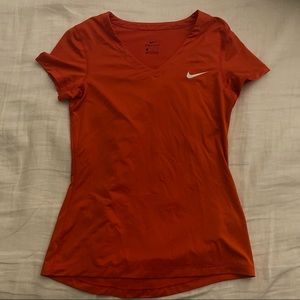 Nike Running Logo Dri-Fit Top!
